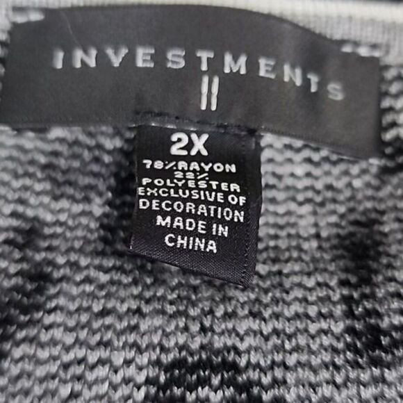 Animal Print Soft Detailed Knit Long Sleeved Tunic with Black & White Trim - Picture 8 of 8